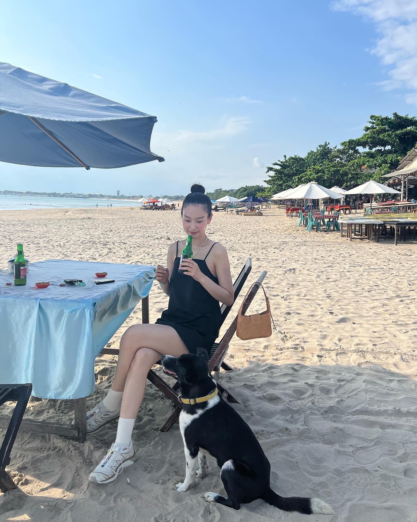 여름 시크템🖤블랙 민소매 원피스 이미지"
