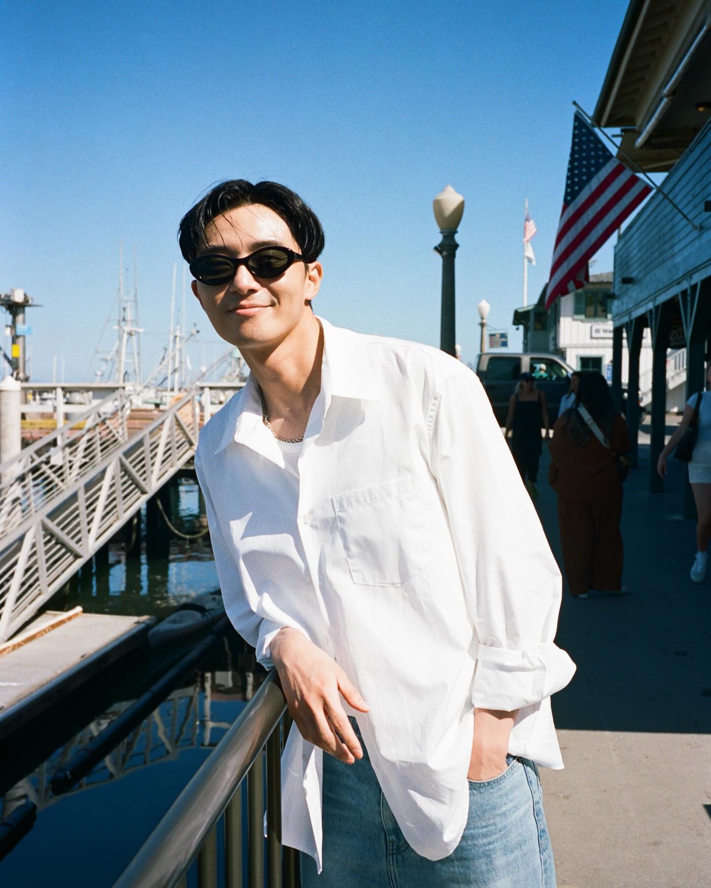존잘러들의 선글라스 활용법😎☀️ 이미지8
