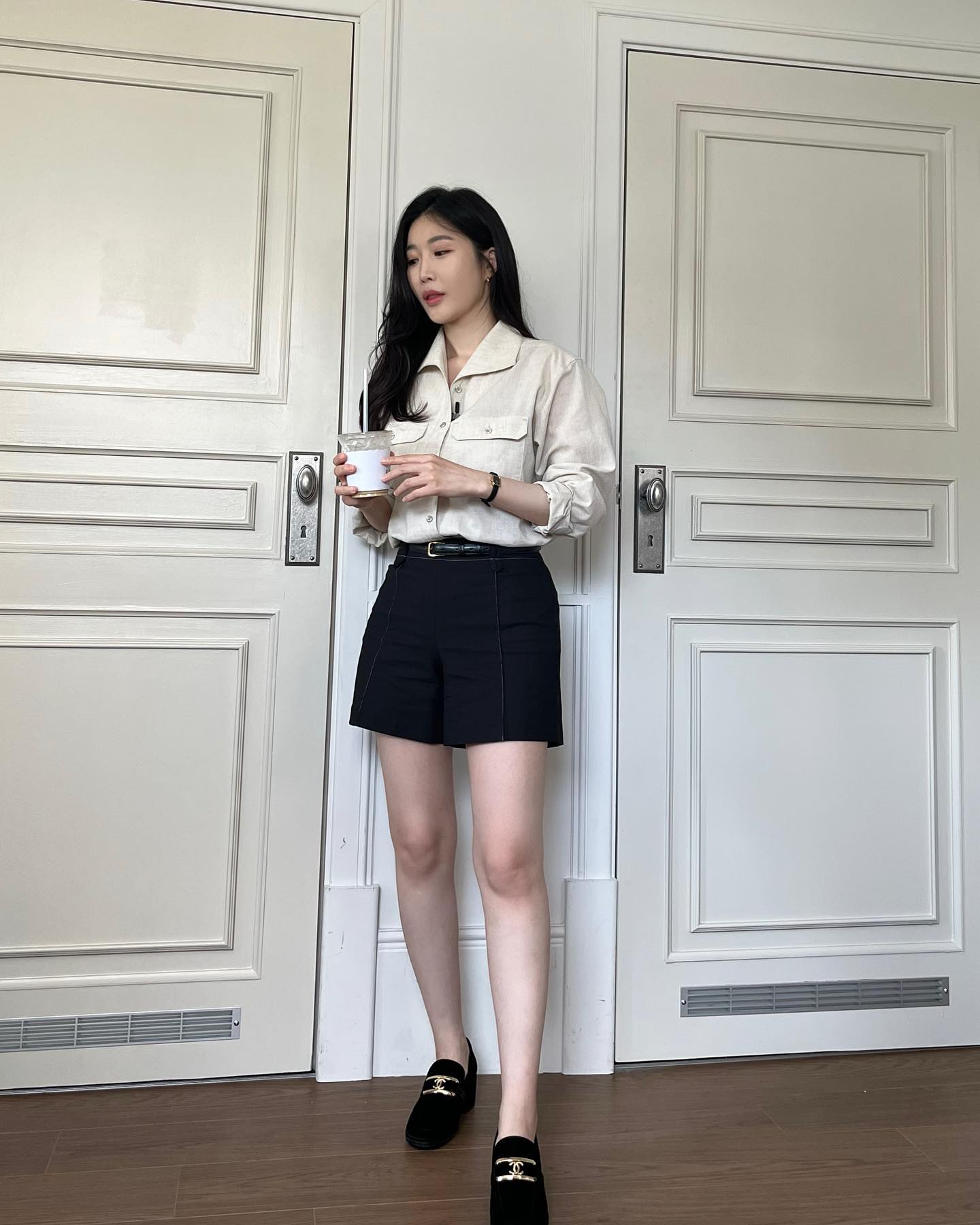 심플 출근룩 필수템🤍숏슬랙스 이미지"
