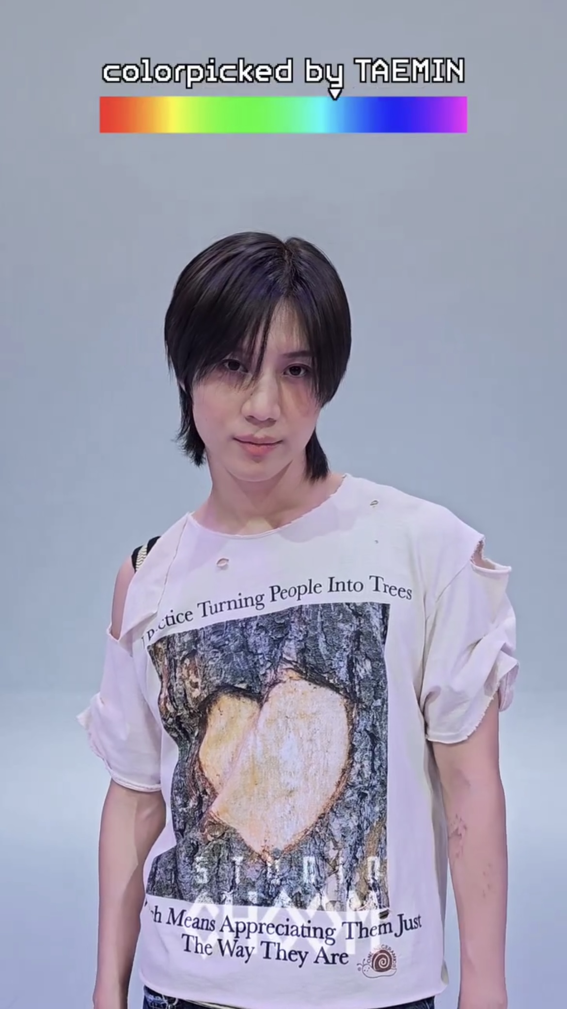 길티 보면서 태민 컴백 기다리기❤️‍🔥

태민이 빅플래닛메이드엔터 이적 후 첫 솔로 앨범을 발매합니다. 빅플래닛메이드엔터는 공식 계정을 통해 태민의 새로운 로고와 웹사이트를 공개하고, 오는 8월 19일 미니 5집 ‘ETERNAL’ 발매를 공식화했는데요. 지난해 10월 발매한 미니 4집 ‘Guilty’ 이후 약 10개월 만에 발표하는 새 앨범으로 그동안 ‘MOVE’, ‘Ace’, ‘WANT’, ‘Guilty’ 등 자신만이 소화할 수 있는 젠더리스 장르를 개척한 태민이 이번에는 어떤 곡을 선보일지 기대를 모읍니다. 이미지