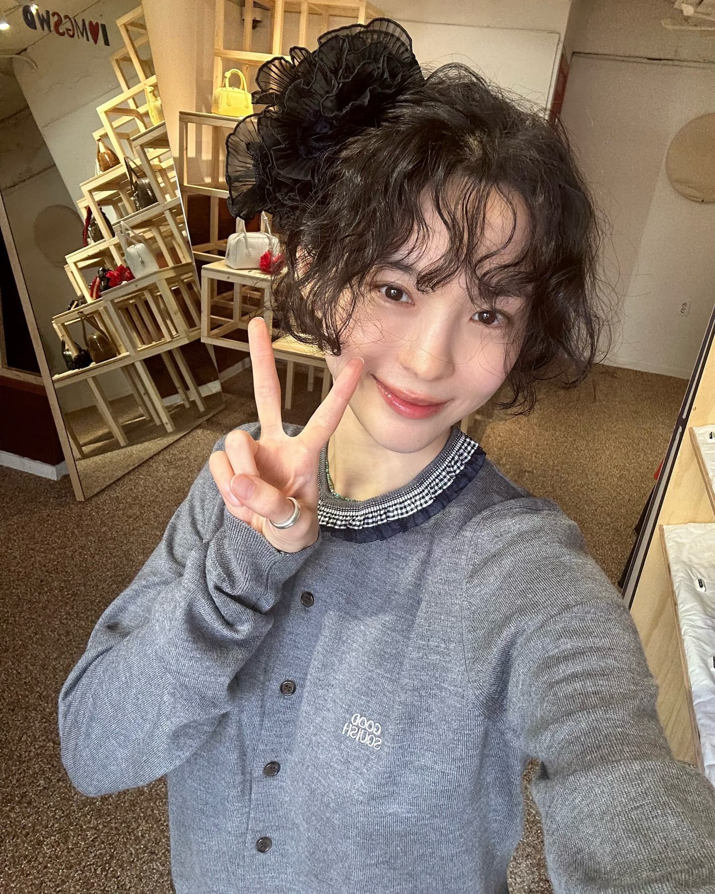 가을맞이 단발펌 어때?💇‍♀️🤎
머리 손질 귀찮을 땐 단발 히피펌 강력 추천👍 이미지8