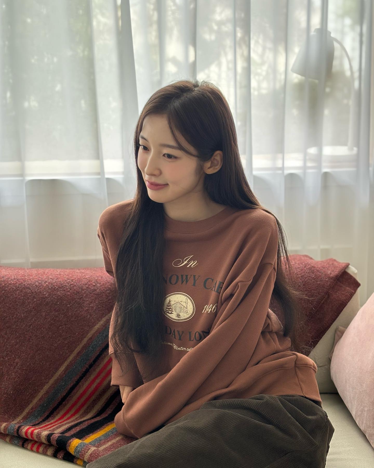 코듀로이 팬츠로 다리 따듯하게🔥 이미지