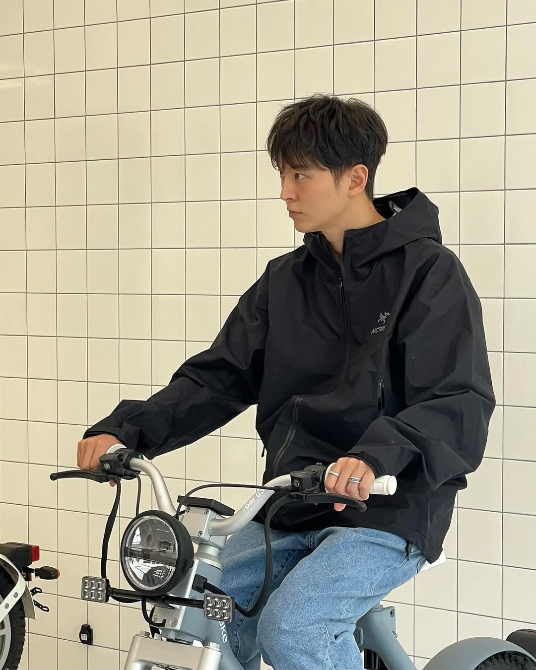 활용도 하난 끝내주는 아크 바막🦅 이미지3
