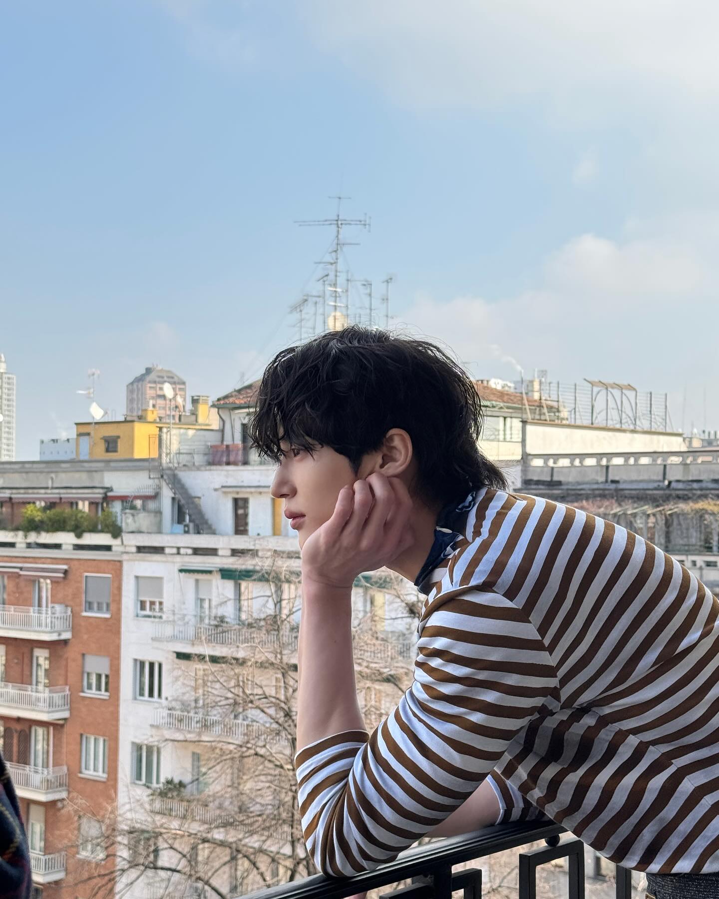 변우석의 프라다쇼 이모저모고모🩵 이미지