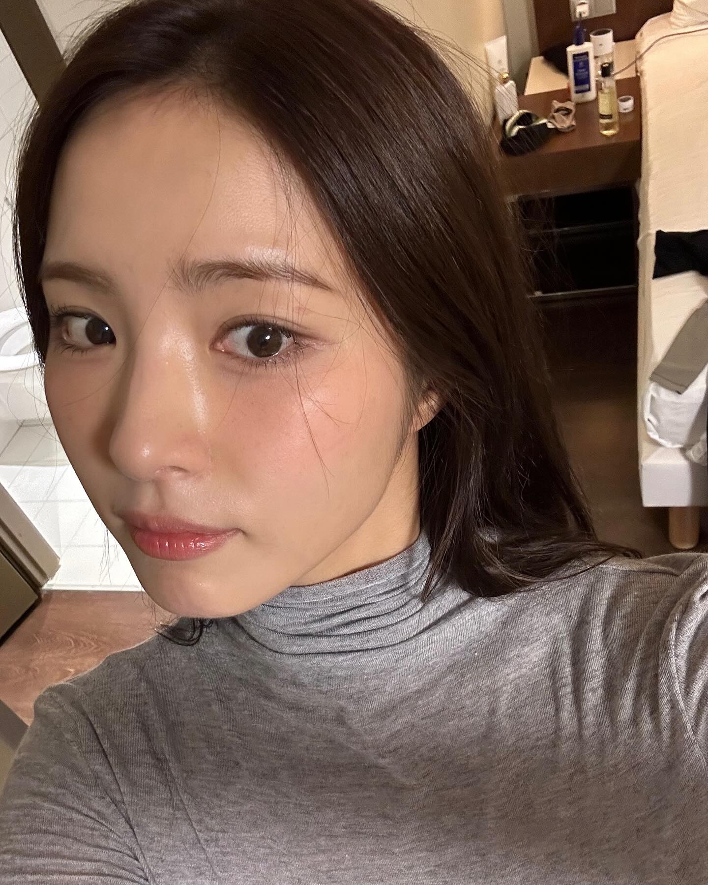 진 뮤비에 등장한 여신🎬
신세경 미모 정지화면으로 모아봄📸 이미지9