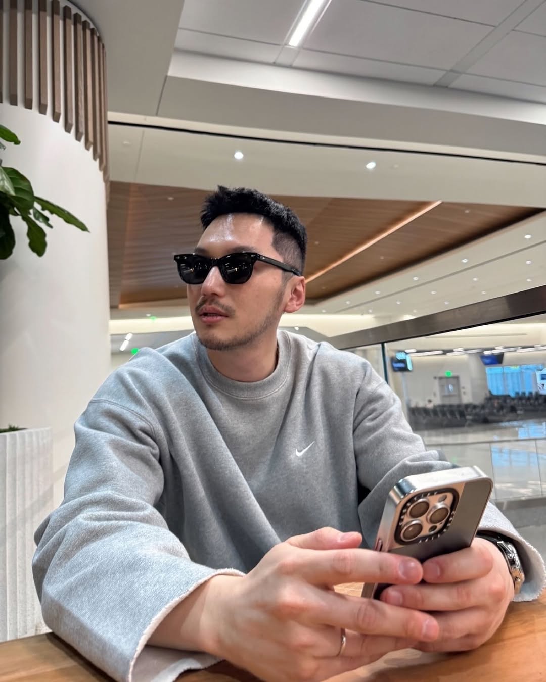 매번 케이스티파이 껴주기🤳🏻 이미지2
