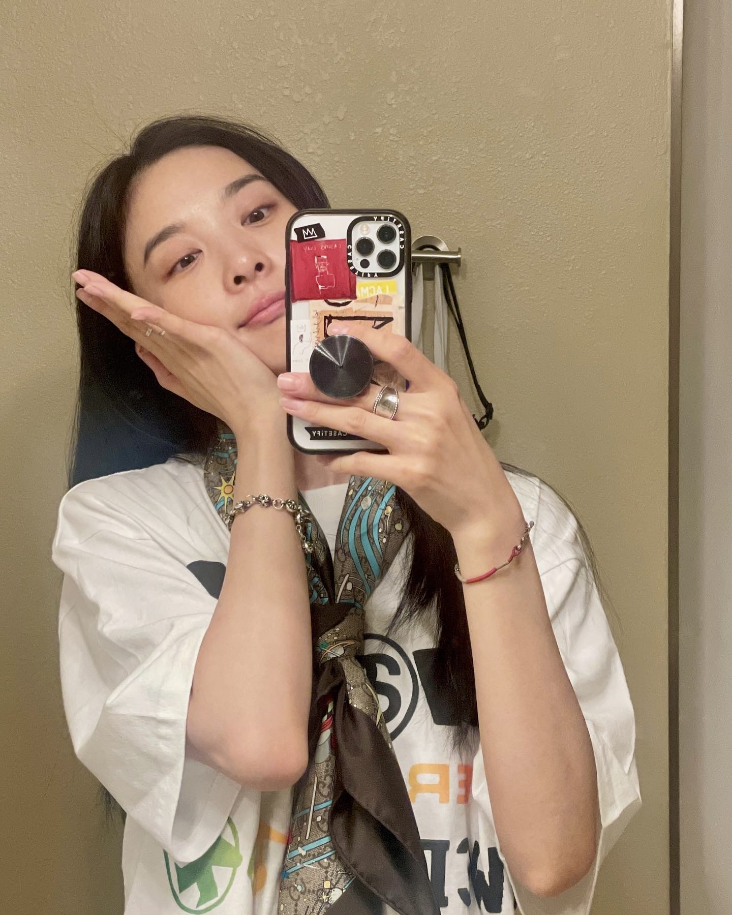 연관 토픽 이미지