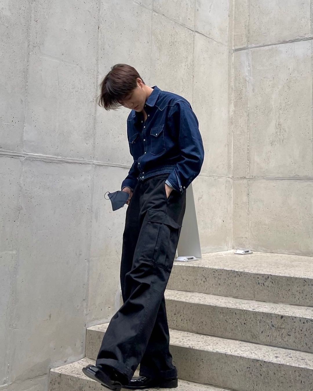 깔끔한 데님 셔츠는 요래👔⁠ 이미지