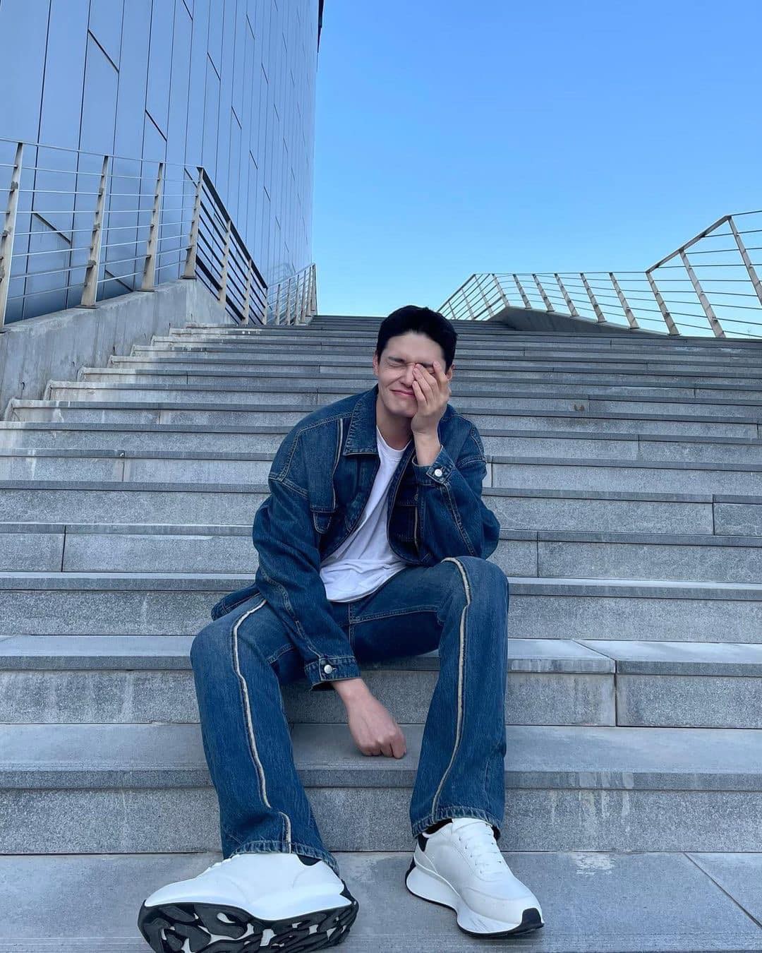 데님은 데님에게 맡기라구🦝 이미지"