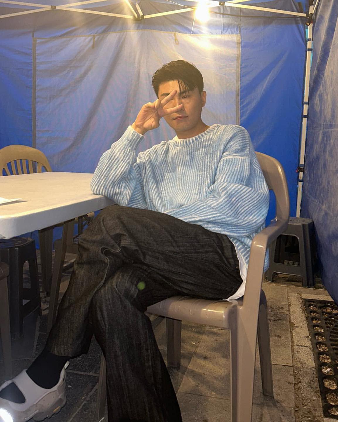 킨더조이칼든강도켄달제너 코디🙏 이미지"