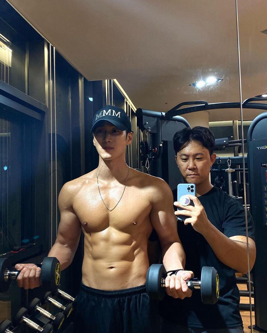 안보현 이미지