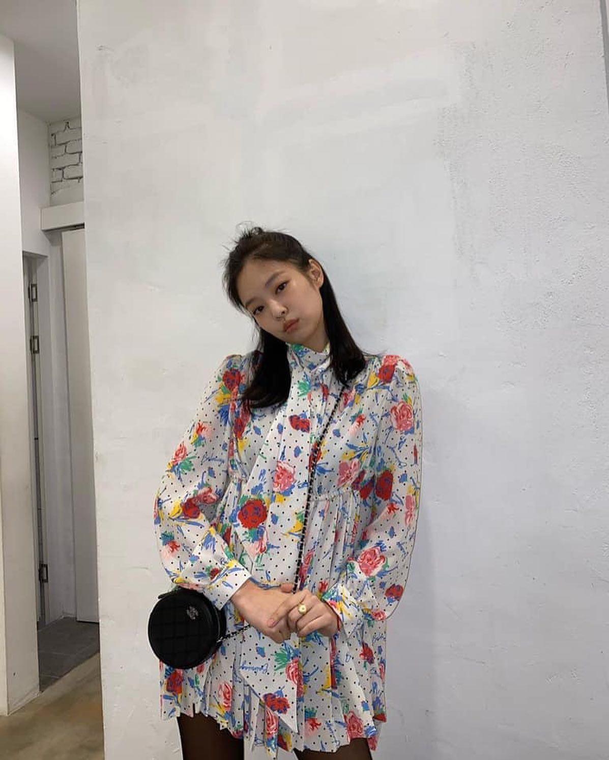 슬슬 꽃무늬가 땡기네💐🖤 이미지2
