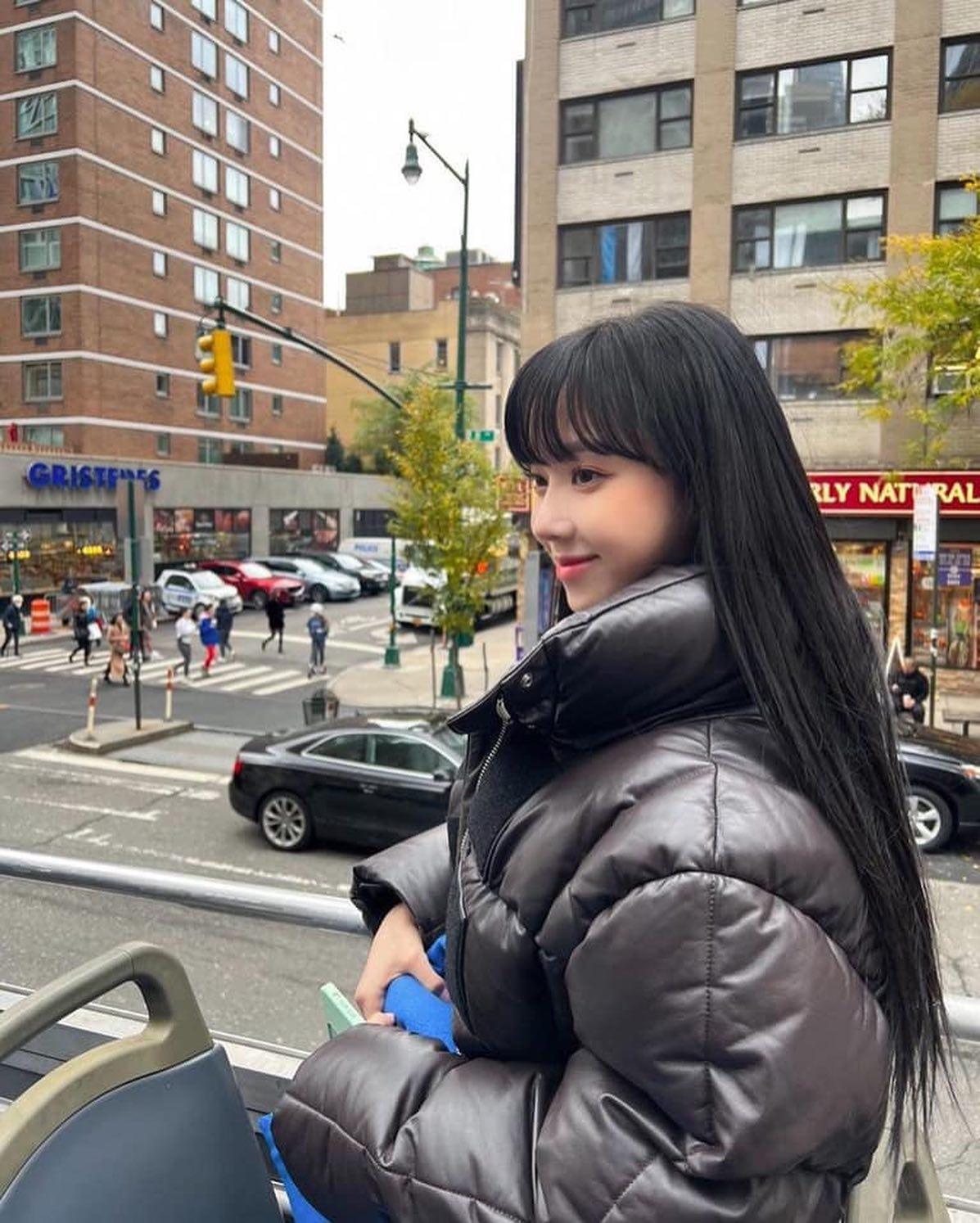 윈터의 러블리 겨울룩❄️🤍 이미지4