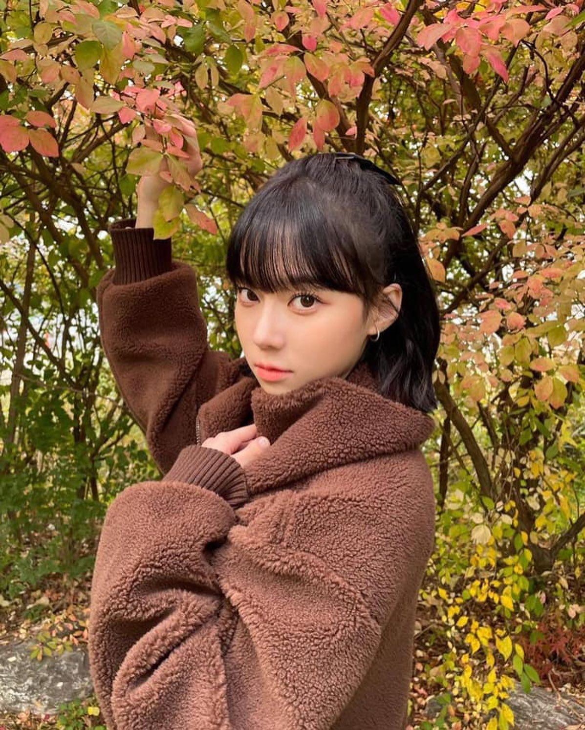 윈터의 러블리 겨울룩❄️🤍 이미지6