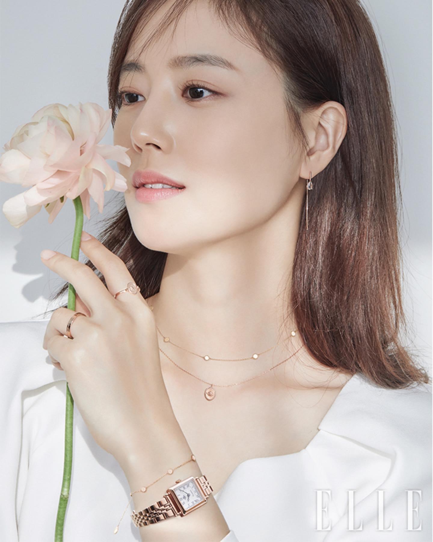 꽃보다 아름다운 문채원🌷🤍 이미지