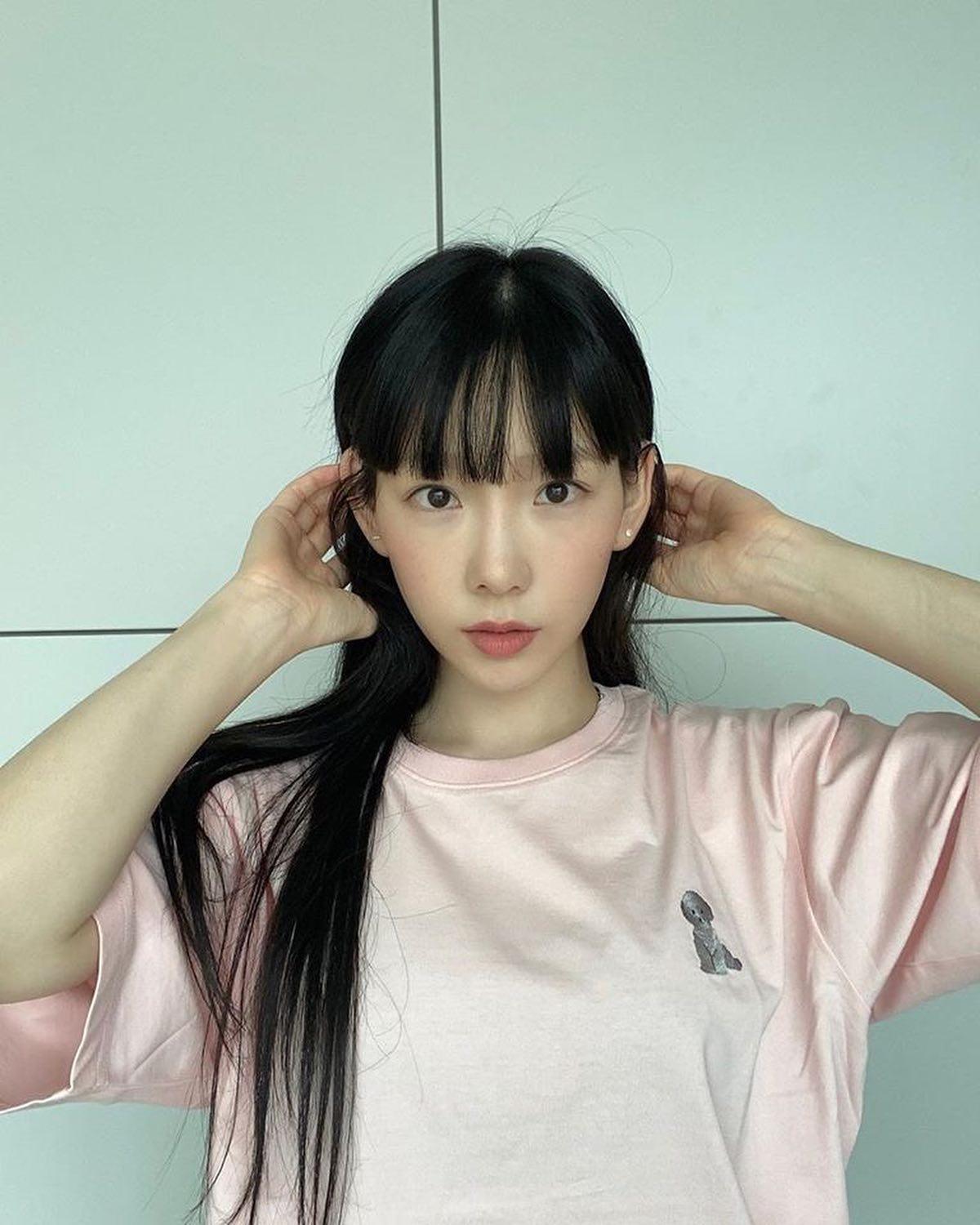 인터넷 난리난 태연 앞머리🖤 이미지"