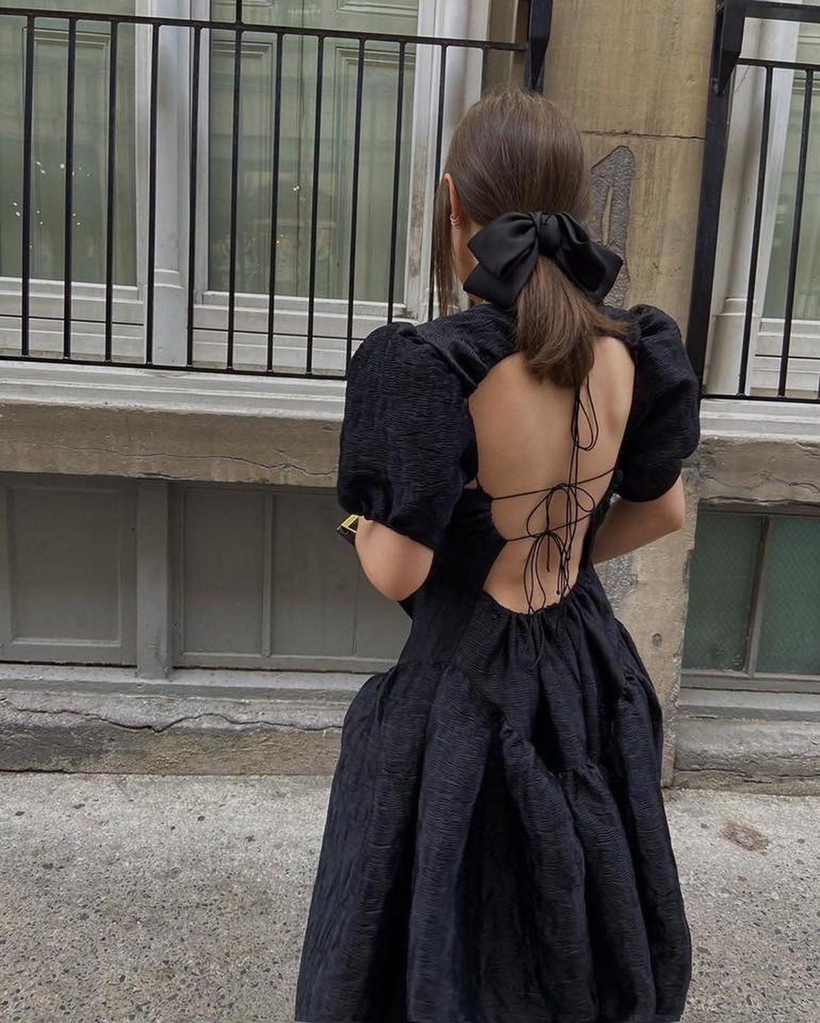 뭐입지? 고민될 땐 올블랙🖤 이미지