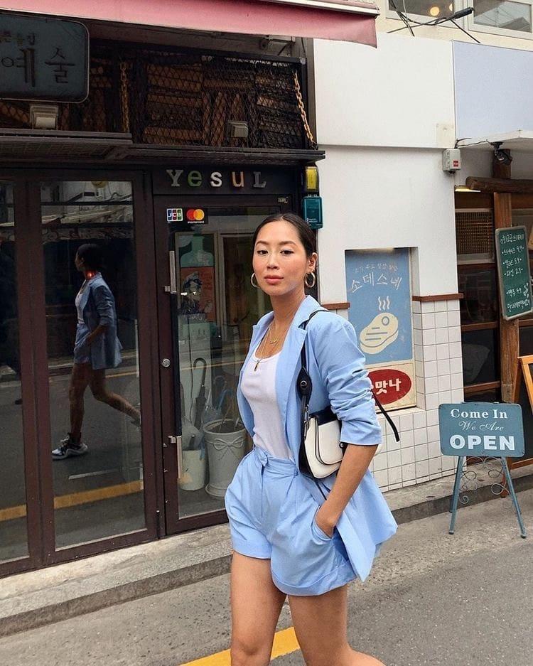 화이트에 블루 조합👍🏻🐳 이미지