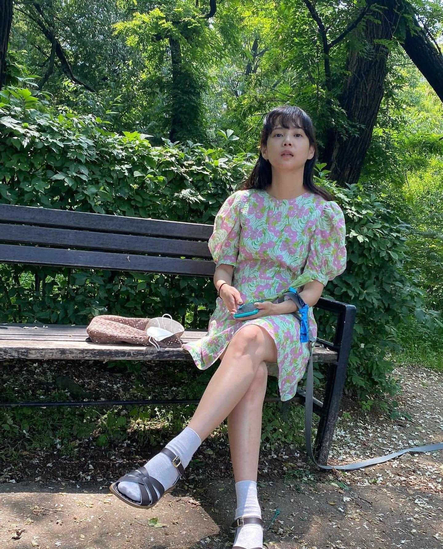플라워 원피스로 산뜻하게🌷👗 이미지