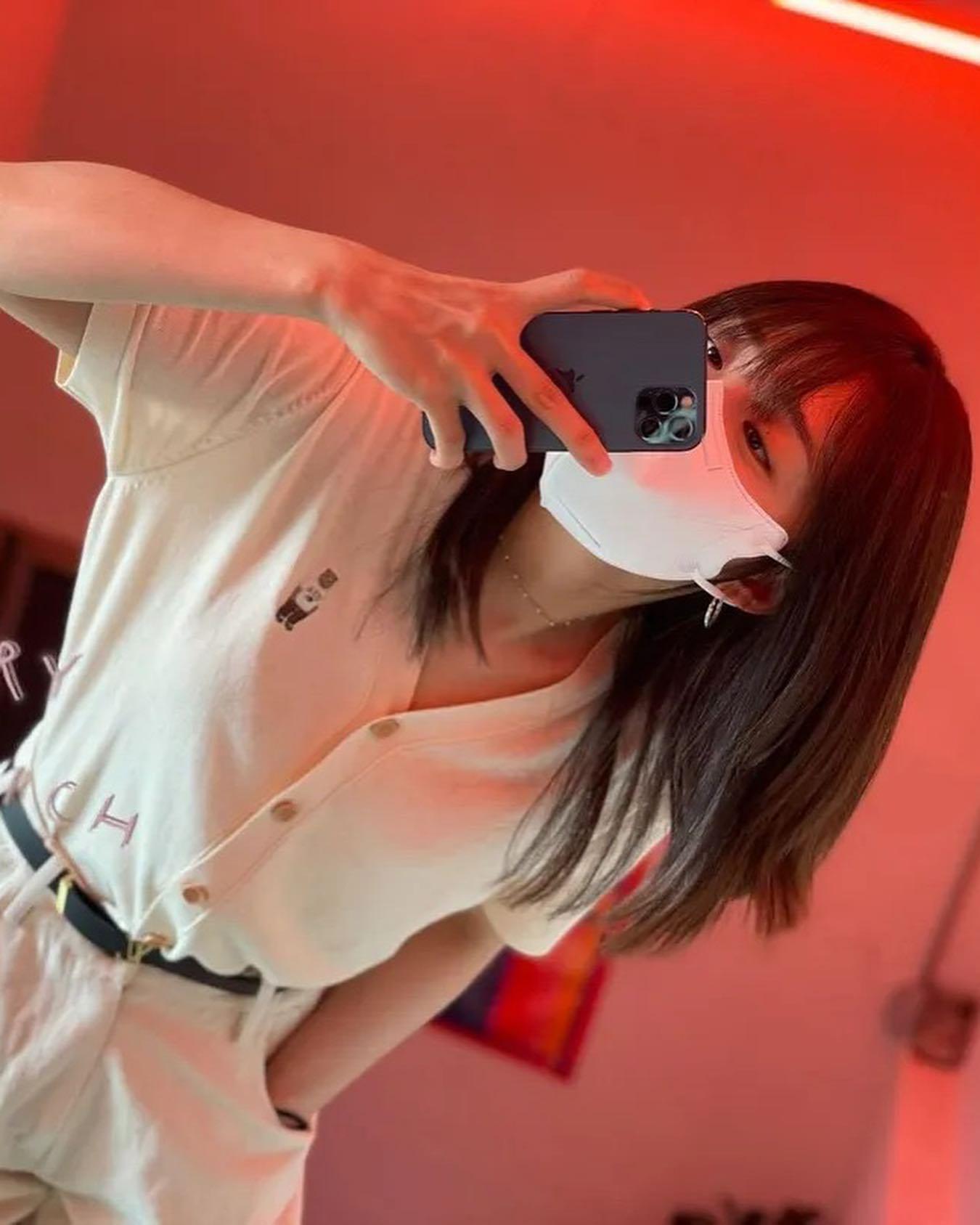귀여운 반팔가디건은 이렇게🧶🖤 이미지"