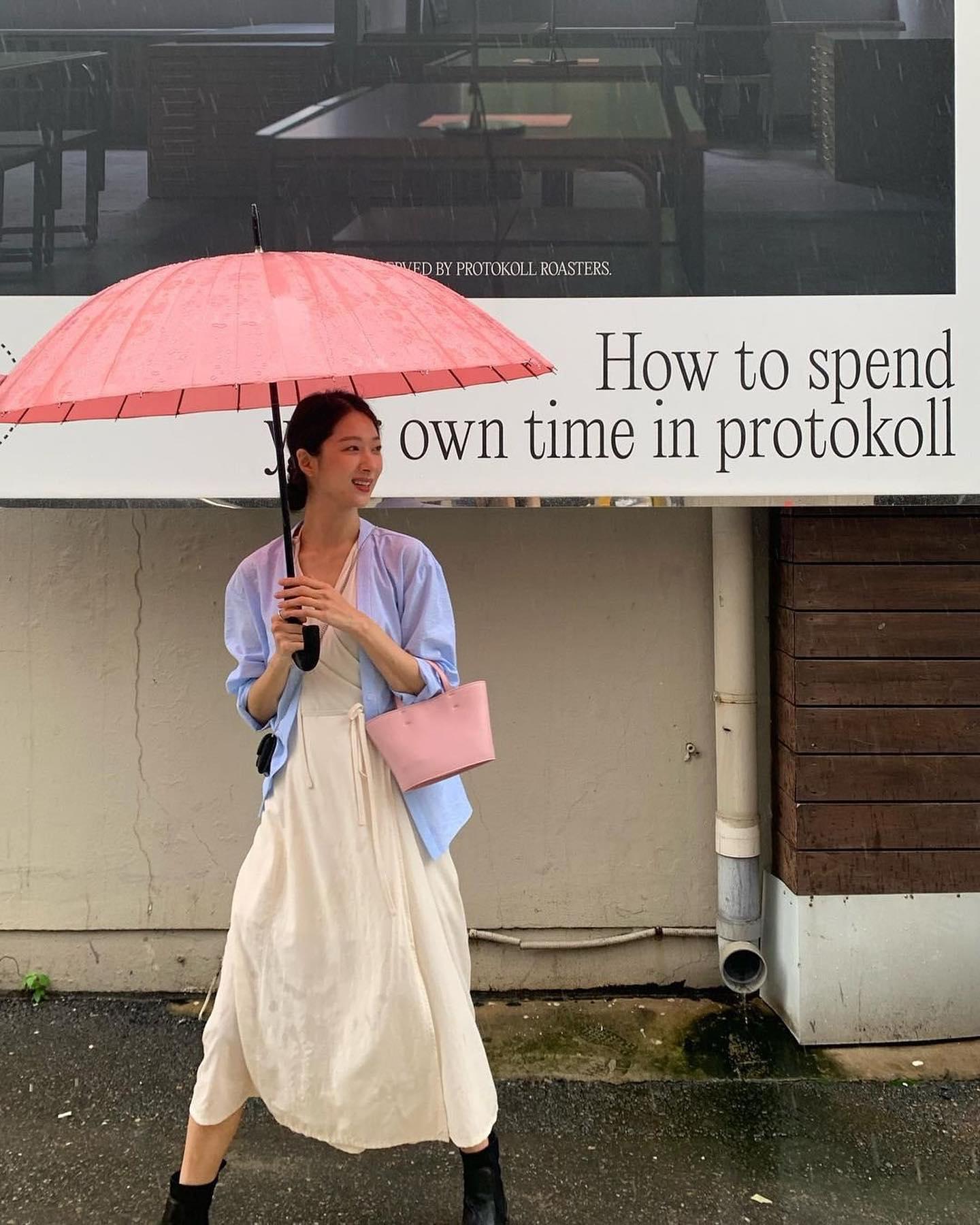내일도 일단 우산 챙기기☔️☑️ 이미지