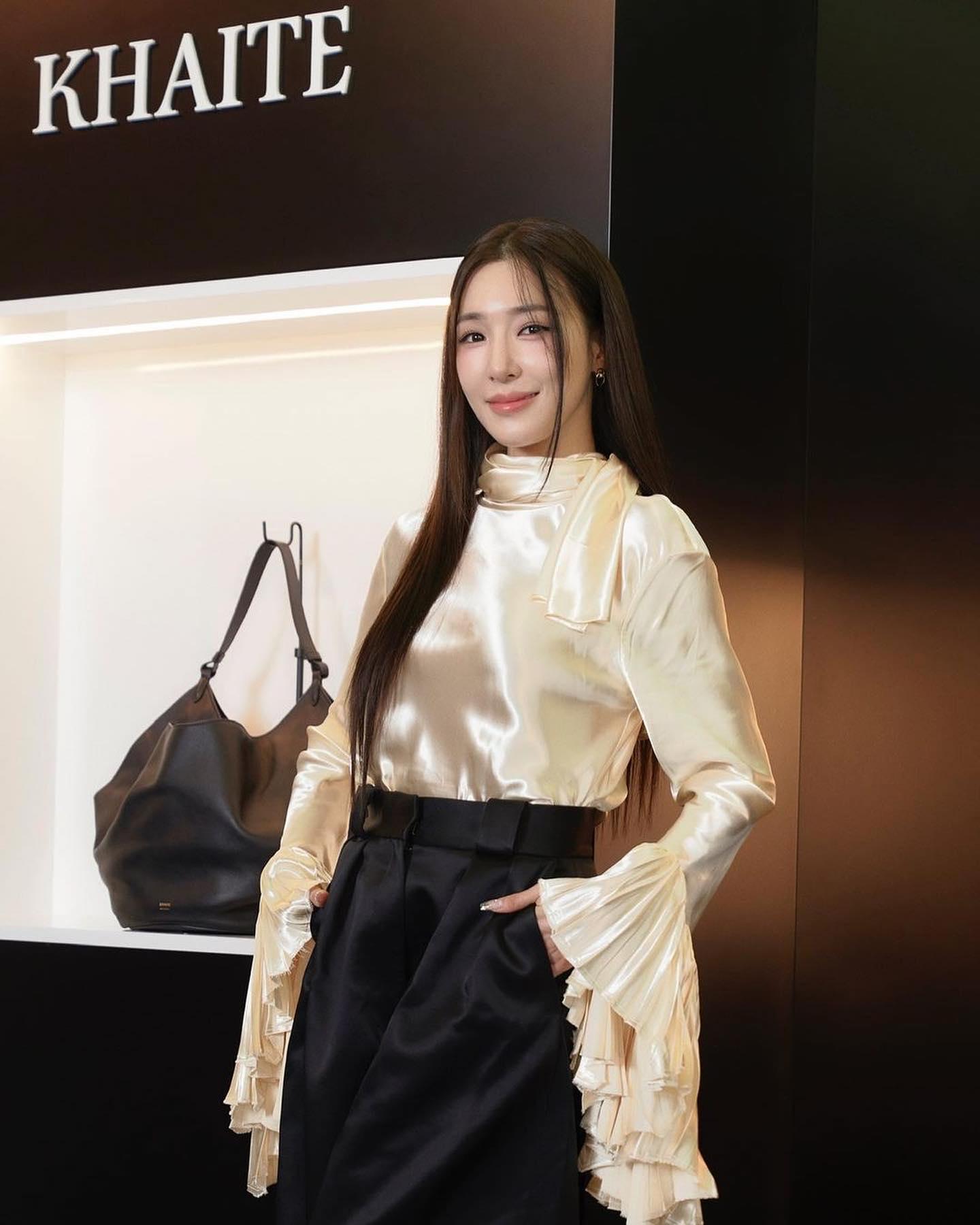 고급진 여성미🖤🤍티파니 일상룩 이미지