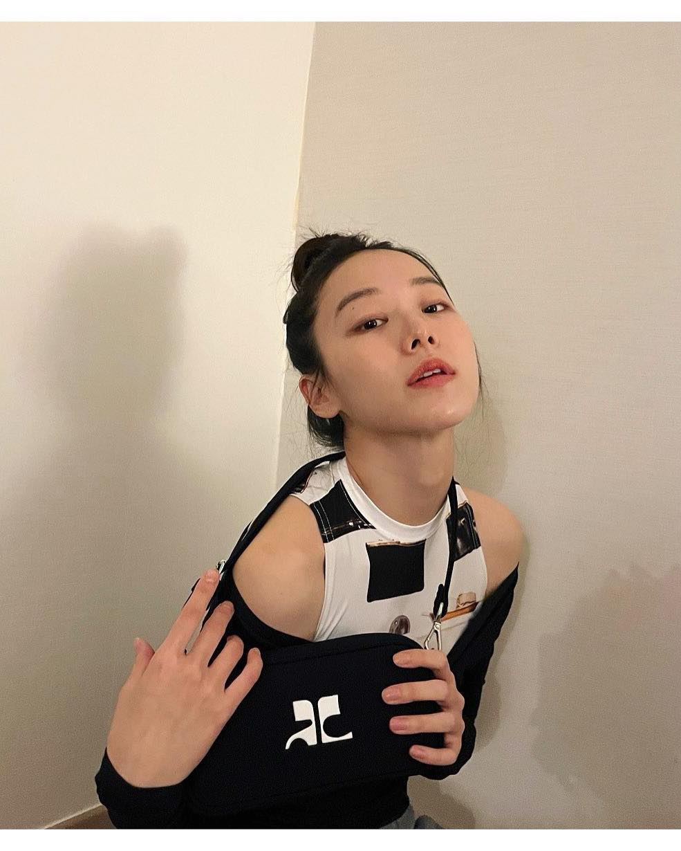 이주명 이미지